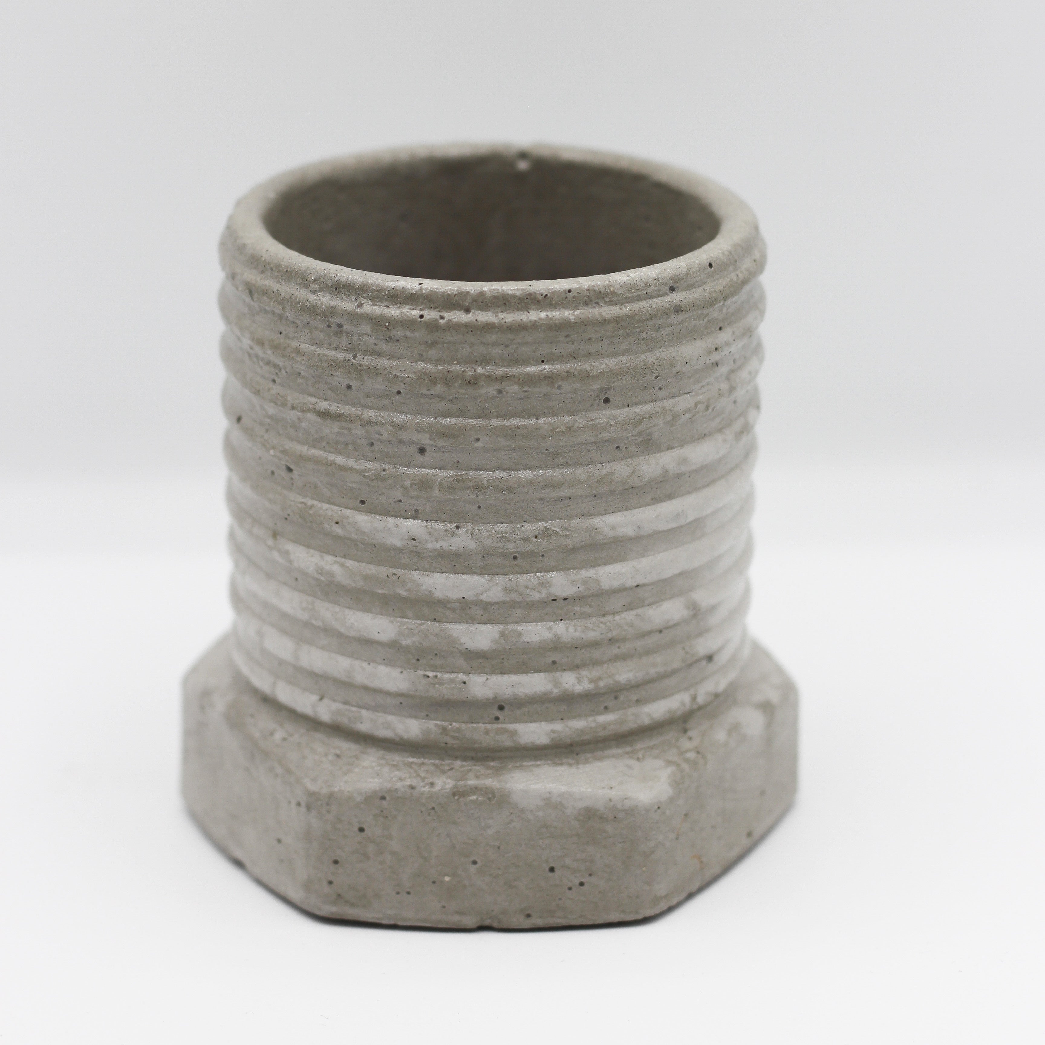 Betonvase ; Vase ; rund ; Schraube , Trockenblumenvase „Industrial“